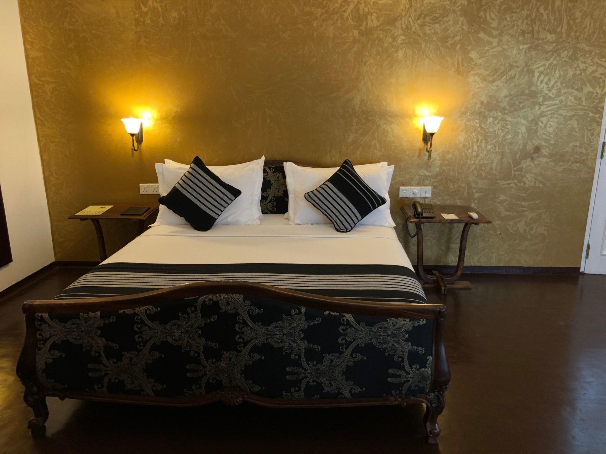 Deco On 44 - Galle Fort ภายนอก รูปภาพ