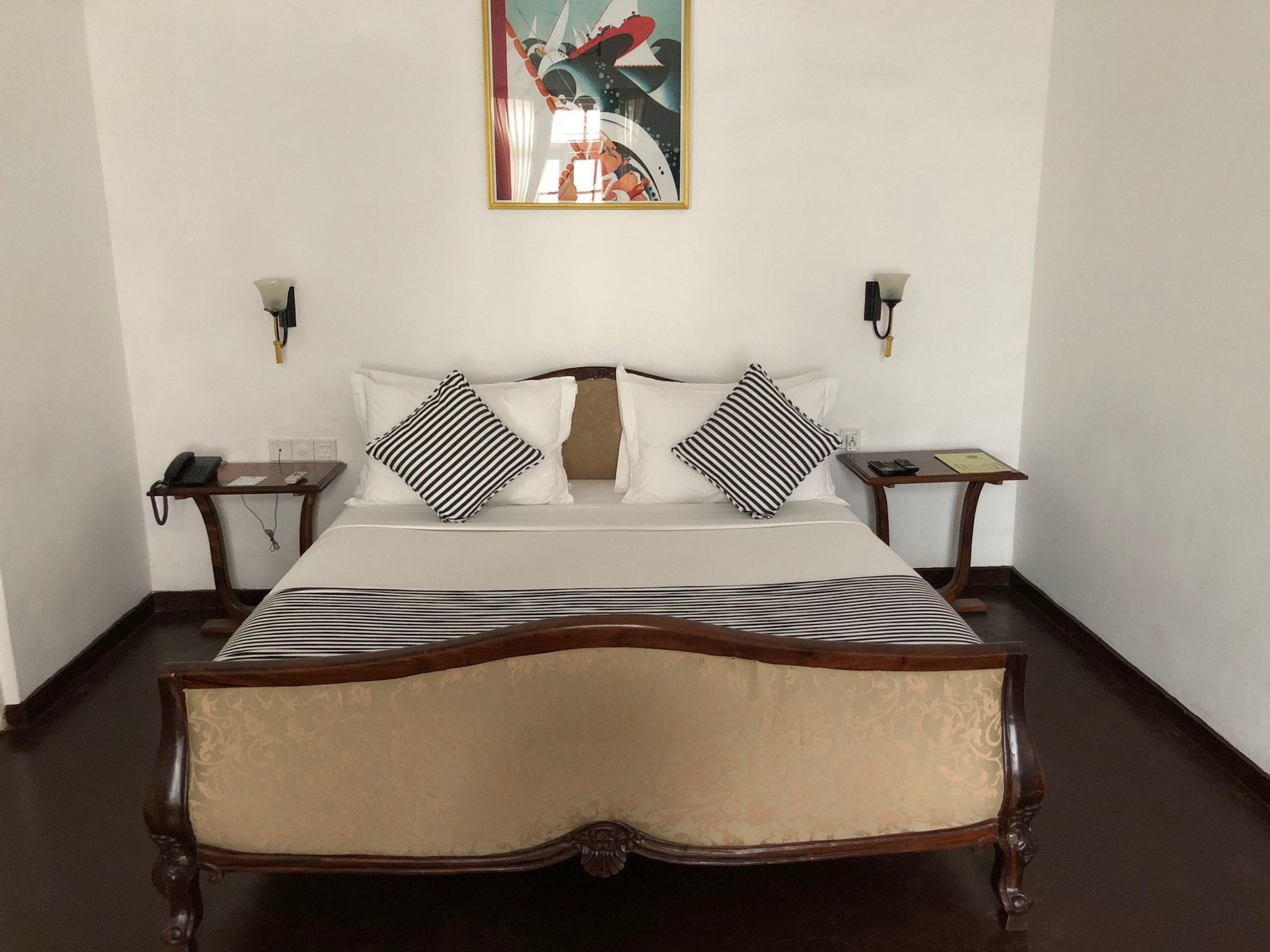 Deco On 44 - Galle Fort ภายนอก รูปภาพ