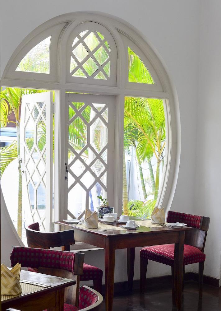 Deco On 44 - Galle Fort ภายนอก รูปภาพ