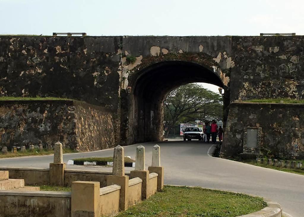 Deco On 44 - Galle Fort ภายนอก รูปภาพ