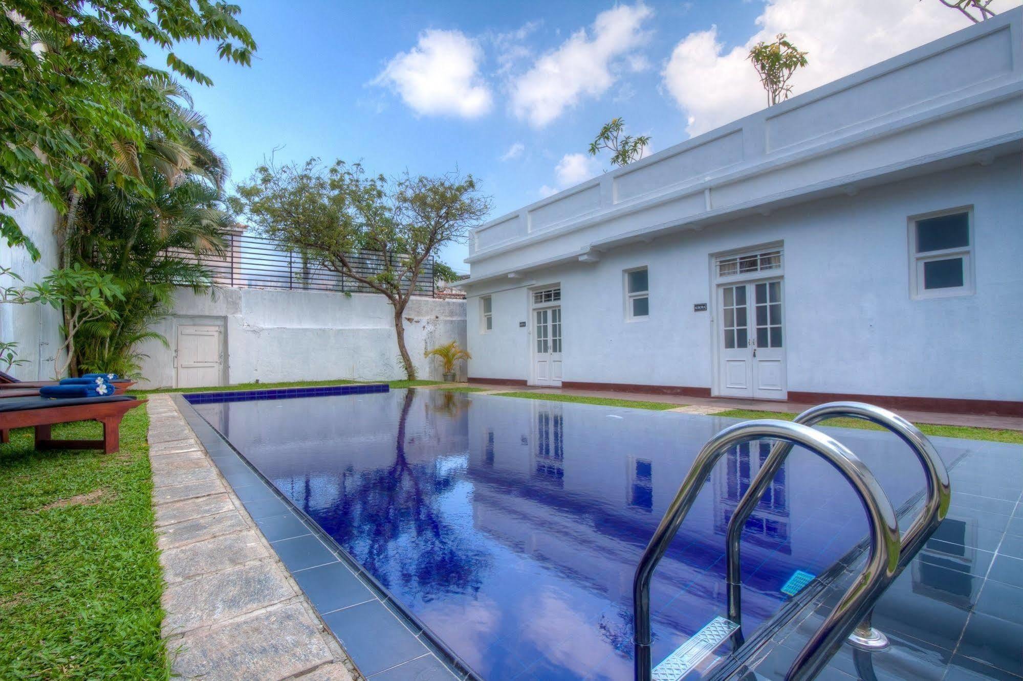 Deco On 44 - Galle Fort ภายนอก รูปภาพ