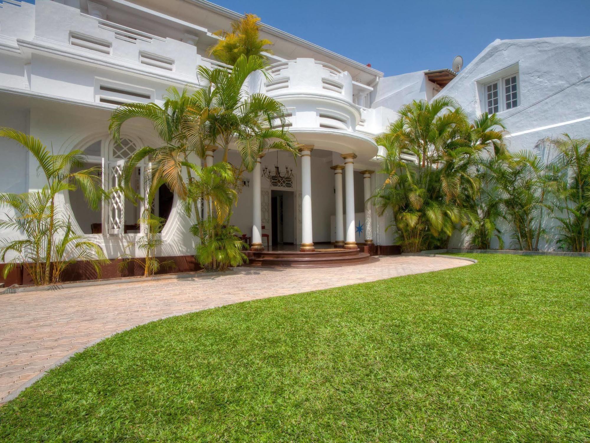 Deco On 44 - Galle Fort ภายนอก รูปภาพ